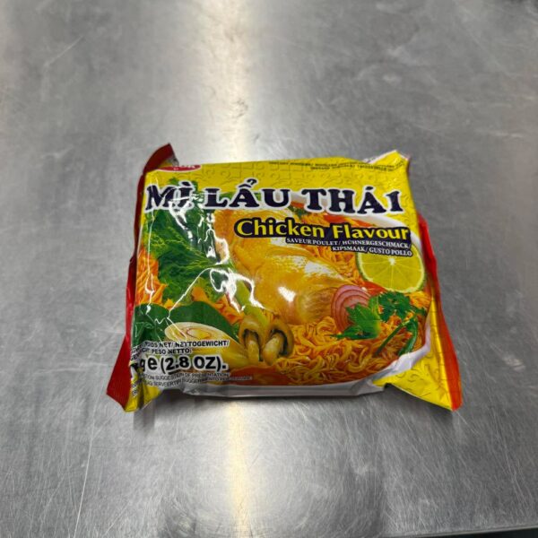 MI LAU THAI CHICKEN